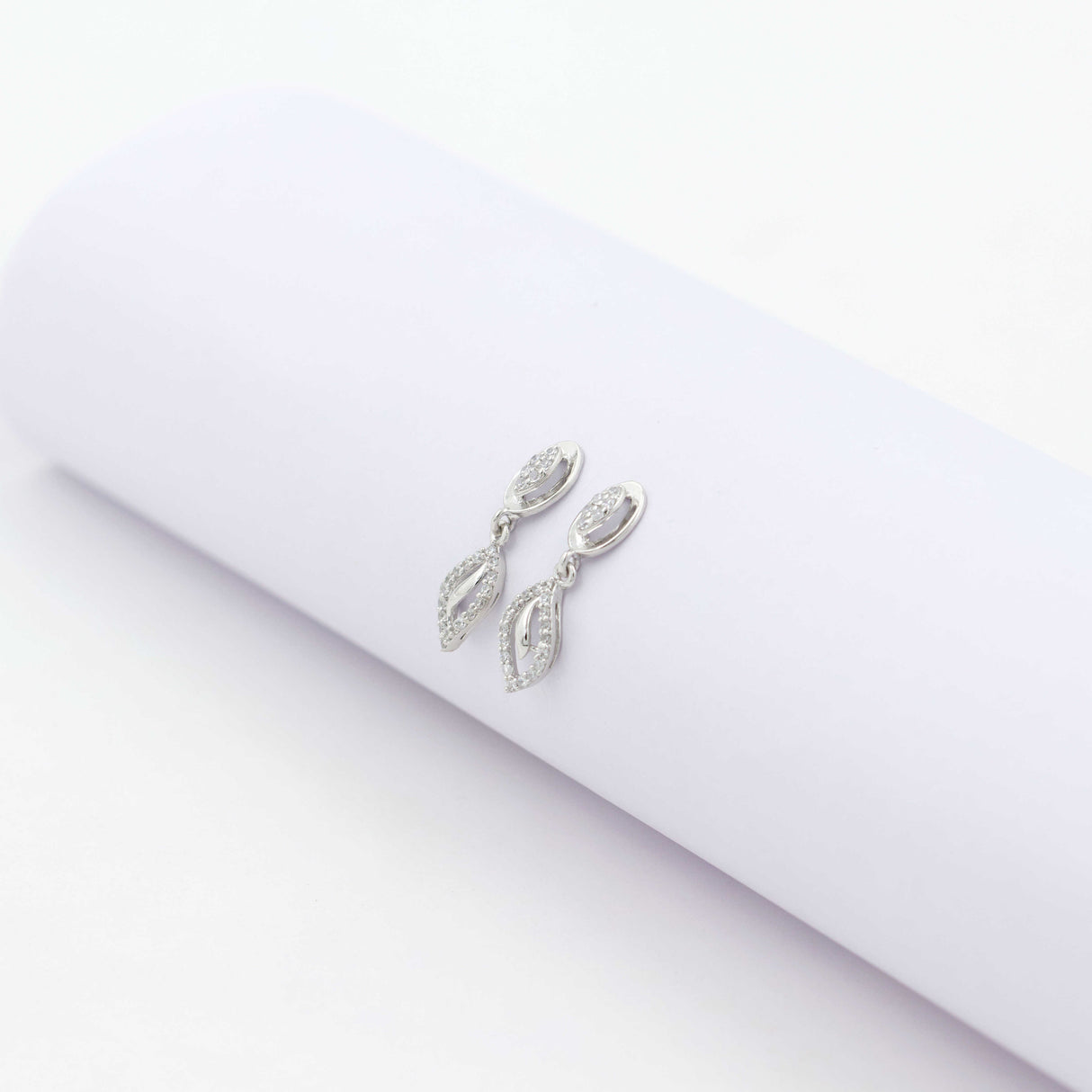 Silver Crestwave Flair Earrings