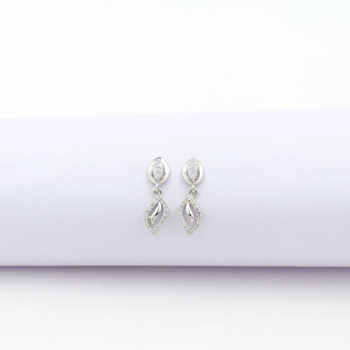 Silver Crestwave Flair Earrings