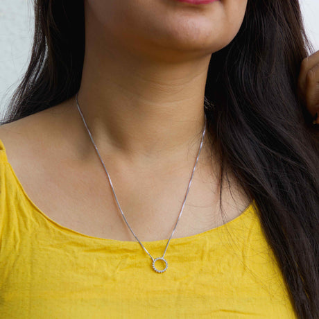 Silver Sunshine Glow Necklace