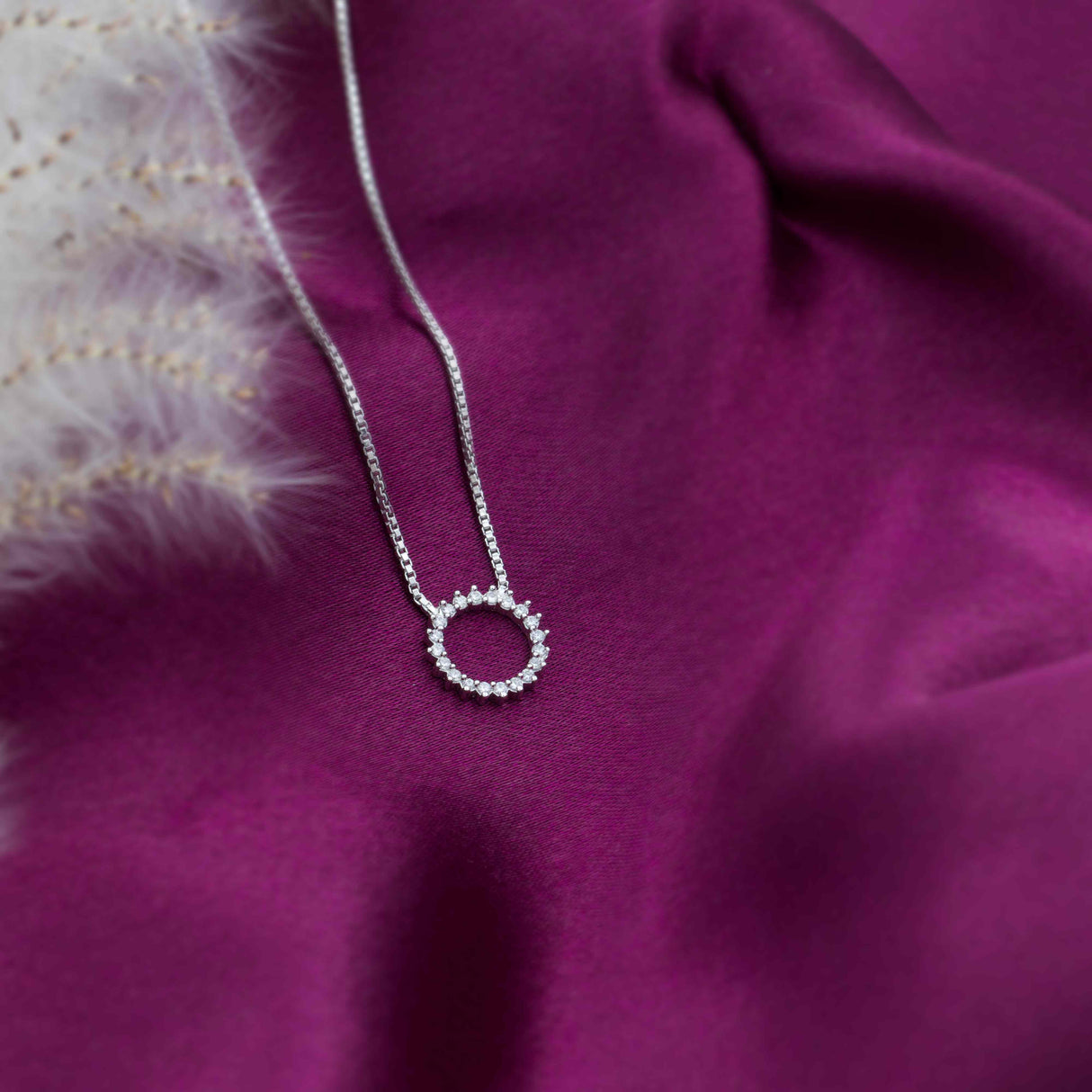 Silver Sunshine Glow Necklace