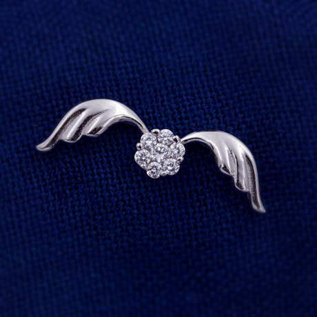 Silver Wings Of Dream Pendant With Link Chain