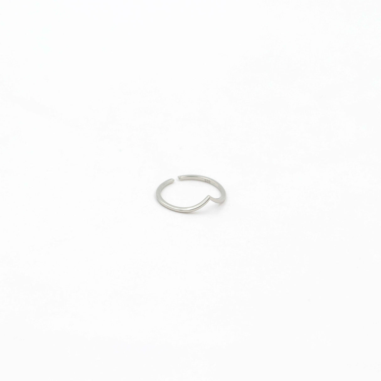 Silver Vertex Glow Ring Band